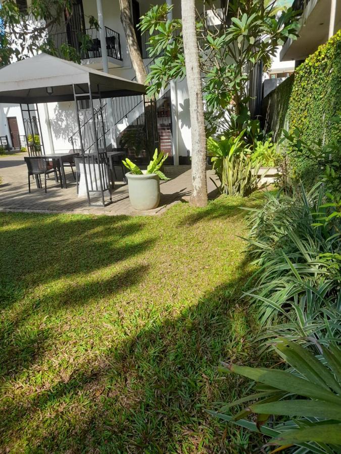 The Branch B&B Negombo Exterior foto